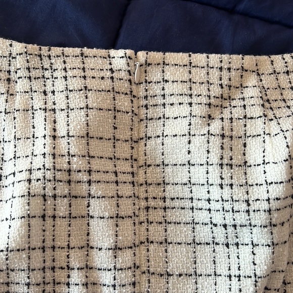 NWOT Eloquii Tweed Flutter Mini Skirt - Picture 6 of 6